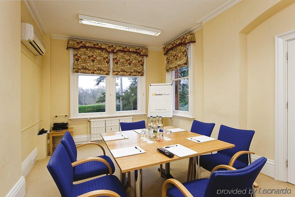 Woodside Hotel, Kenilworth - Warwick Buitenkant foto